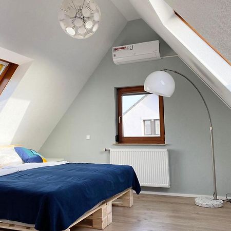 Gemuetliche 2 Zimmerwohnung Mit Tv Und Wlan Wendlingen am Neckar Luaran gambar