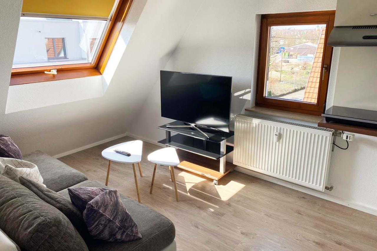 Gemuetliche 2 Zimmerwohnung Mit Tv Und Wlan Wendlingen am Neckar Luaran gambar