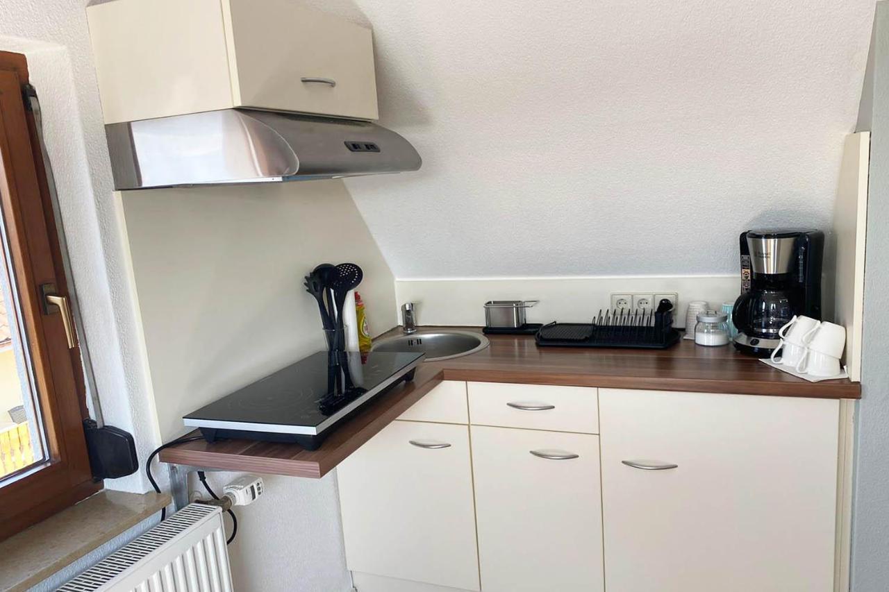 Gemuetliche 2 Zimmerwohnung Mit Tv Und Wlan Wendlingen am Neckar Luaran gambar